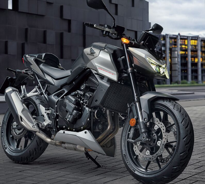 CB750 HORNET E-Clutch 発表